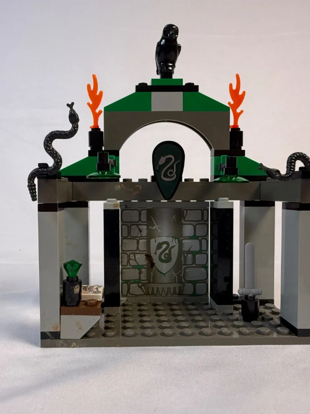 LEGO Harry Potter 4735 Slytherin 2002 Complete Retired Set